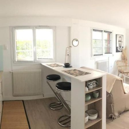 Studio Rivahome Уистреам Экстерьер фото